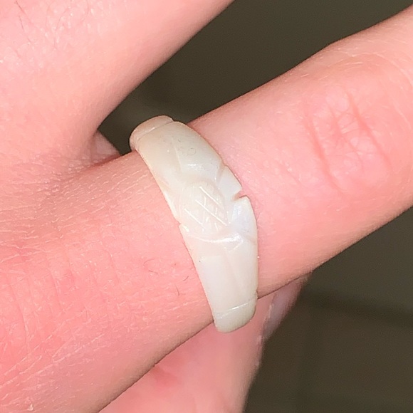 Engraved ivory ring - Picture 4 of 4